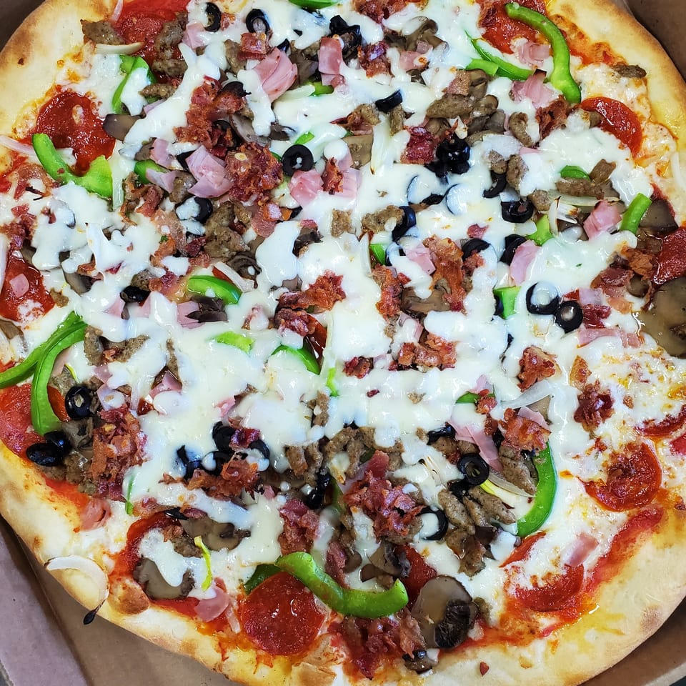 Delicious White Pizza Options